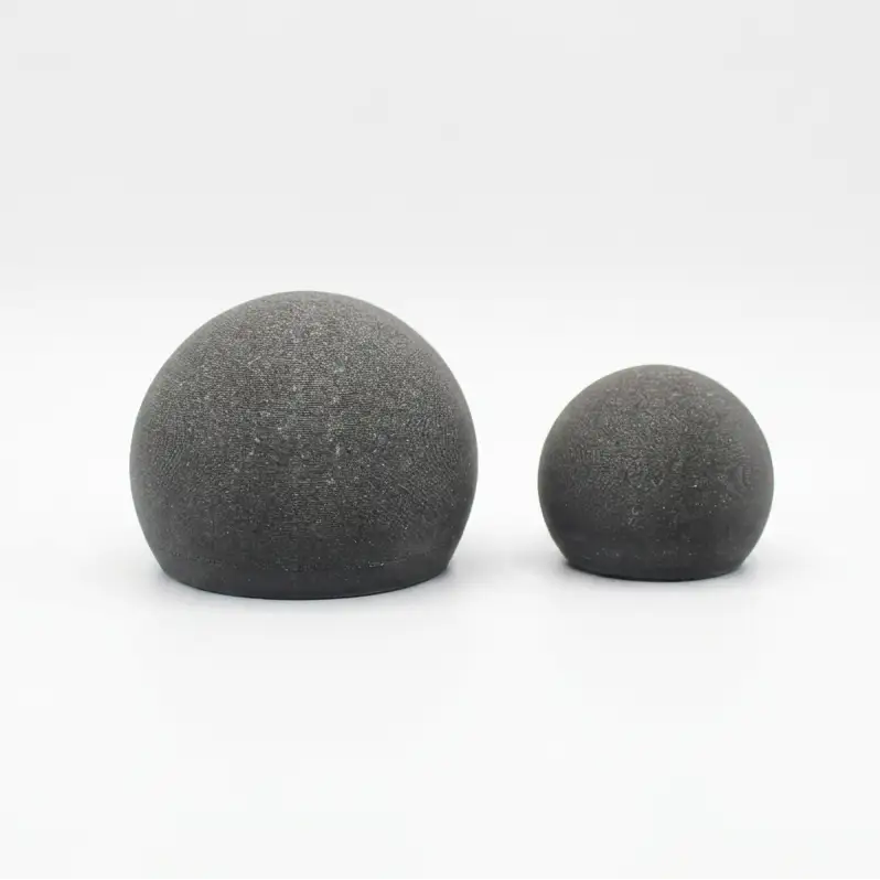 Deux tailles de statues funéraires animalières SELENE en forme de sphère grise petite et grande modèle